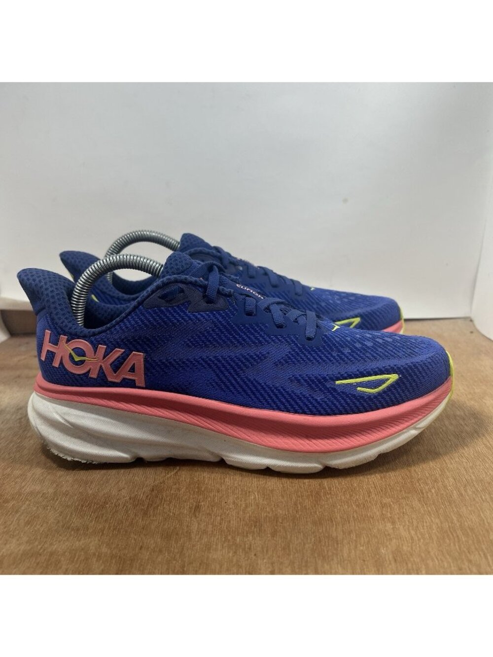 Hoka One One Clifton 9 Women Size 8.5 Blue Running Shoes Sneakers